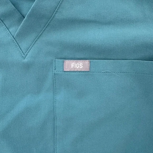 FIGS Scrubs Women Teal V Neck Short Sleeve Top With Chest Pocket - Picture 4 of 6